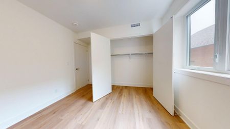 Description - Photo 2