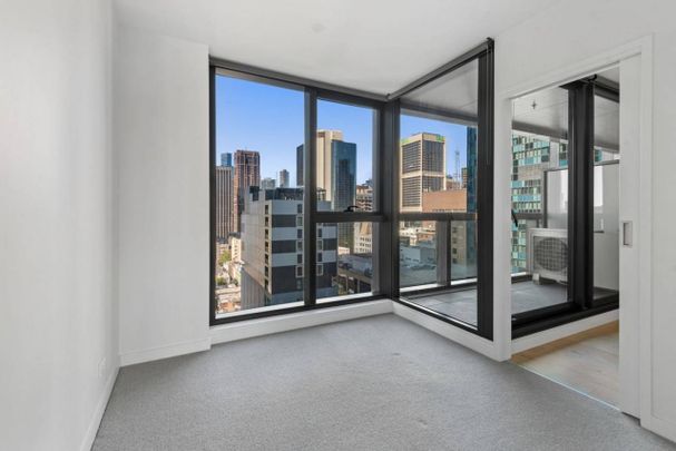Spacious One Bedroom with One Study room Apartment - Photo 1