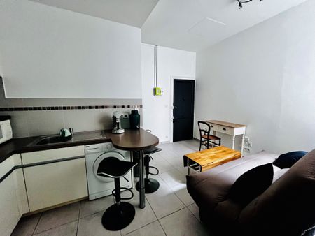 Location Appartement 2 pièces 36m² NANTES 44000 - Photo 2