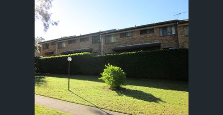 Two Bedroom Townhouse - Photo 4
