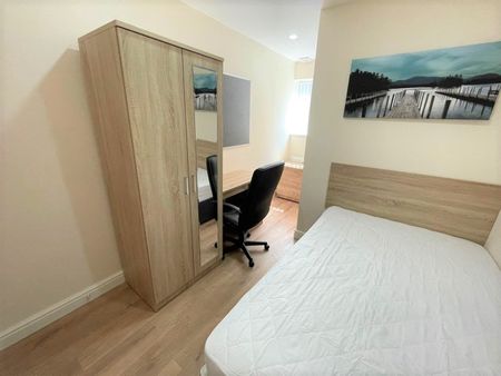 61 Laurel Road, Handsworth Wood, Birmingham, B21 9PB - Photo 5