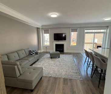 65 CONARTY CRESCENT E - Photo 3