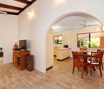 9 Vesterman Court, Bushland Beach QLD 4818 - House For Rent | Domain - Photo 2