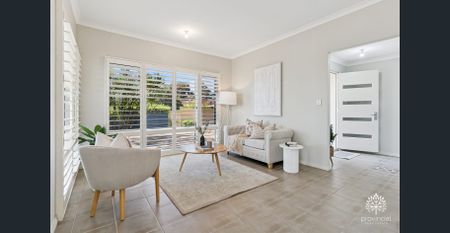 Spacious Modern Home Steps from Kalamunda Village - Photo 2