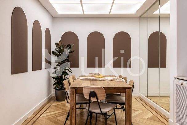 6 room luxury Apartment for rent in Madrid, Spain - Photo 1