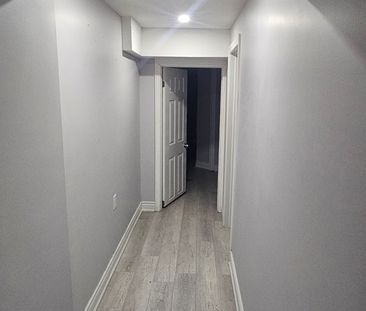 For Lease - 13 Edgevalley Court Unit# Basement, Brampton, Ontario - Photo 6