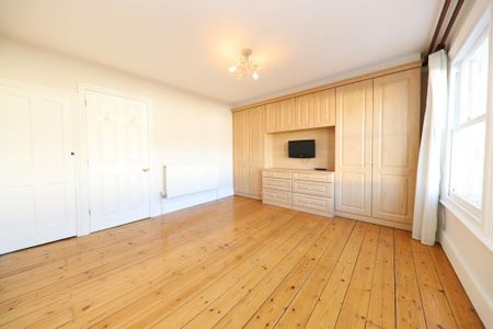 3 bedroom terraced house to rent - Photo 5