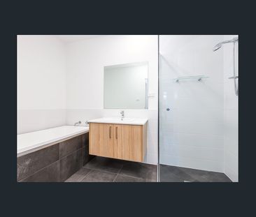 Bimbadeen Ridge Estate - As New Duplex! - Photo 5