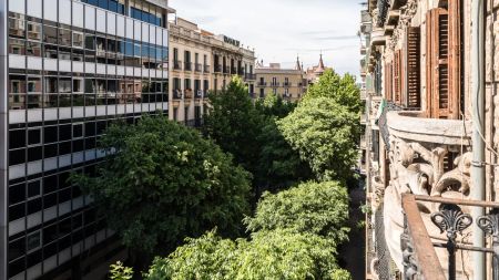 Room in a shared 6-bedroom apartment for rent in La Dreta de l'Eixample, Barcelona, no couples allowed - Photo 4