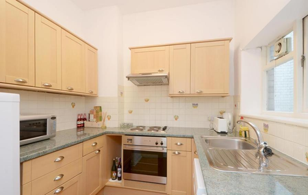 2 bedroom apartment to rent - Photo 4