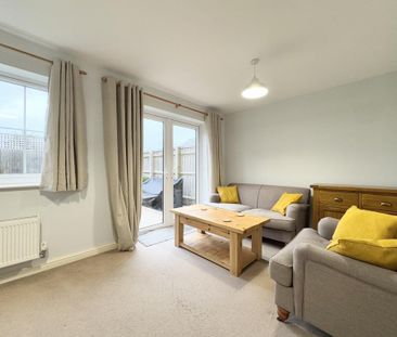 3 bedroom terraced house to rent - Photo 2