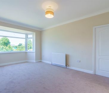 2 bed flat to rent in Ainthorpe Gardens, Newcastle Upon Tyne, NE7 - Photo 2