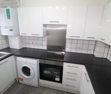 2 bedroom terraced house to rent - Photo 6