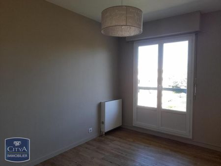 Location Appartement 2 pièces 69m² ANGOULEME 16000 - Photo 3
