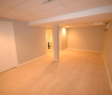 Welcome to Your Perfect Family Home in Edmonton’s West End! - Photo 1