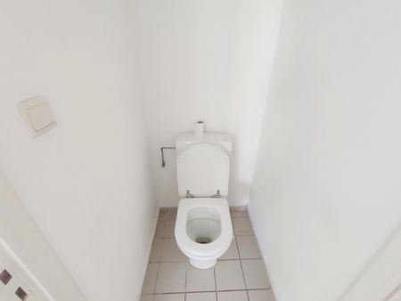 Appartement en plein centre ville à 6000 Charleroi - Photo 5