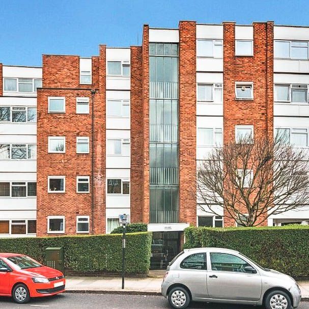 Priory Road, South Hampstead, London NW6 - Photo 1