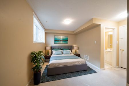 For Lease - 3250 Bentley Drive Unit# 71, Mississauga, Ontario - Photo 5