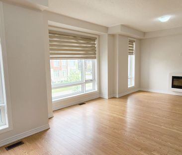 For Lease - 22 Ravenbury Street, Brampton, Ontario - Photo 5