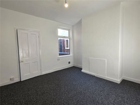 Wordsworth Road, Nottingham, Nottinghamshire, NG7 - Photo 2