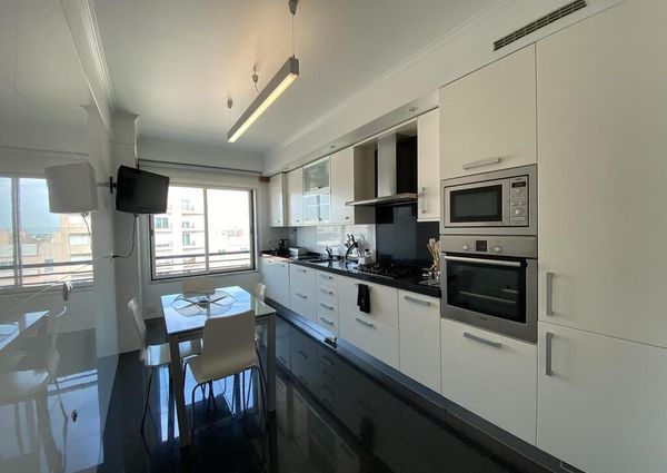 4 Bedroom Apartment with parking, Telheiras, Lisboa