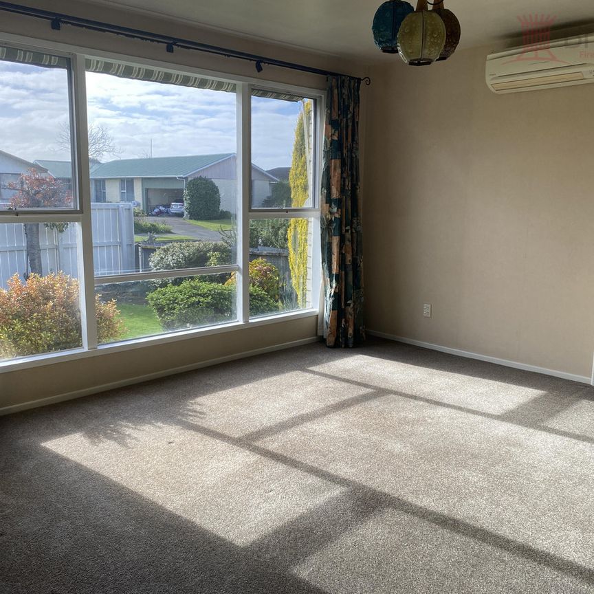 19 Greenock Street, Redwood - Photo 1