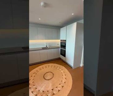 3 Bed Flat, Sophora House, SW11 - Photo 1