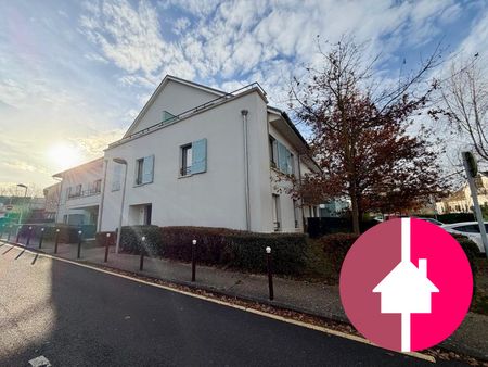 GRAND 2 PIECES MEUBLE A LOUER - Photo 3