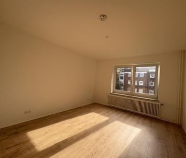 Gepflegte 3 Zimmer Wohnung in Bremerhaven - Foto 1