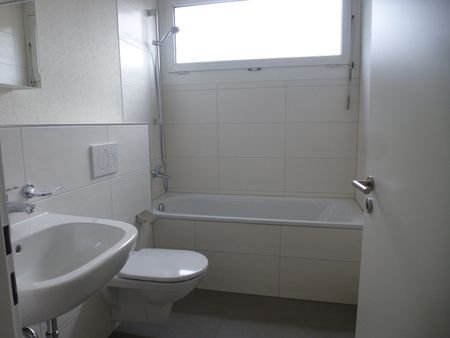 3.5 Zimmer, 75 m², 4. Stock - Photo 2