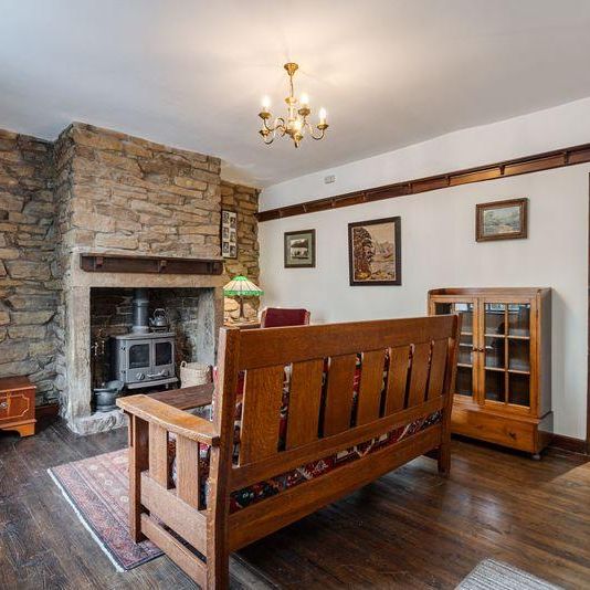 2 bedroom terraced house to rent - Photo 1