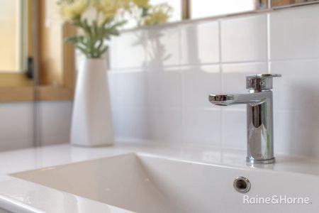 Immaculately Presented - Photo 5