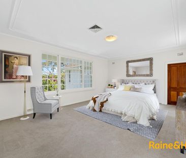 Elegant Family Residence with Pittwater Views and Timeless Charm - Photo 5