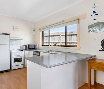 44 Ridley St, Blairgowrie. - Photo 5