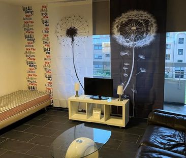 Modern möbliertes Studio mit Balkon/Keller/ Tiefgarage MH-Broich - Foto 4