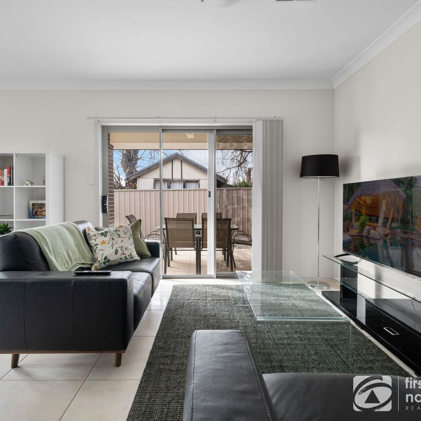 FULLY SERVICED THREE BEDROOM EXECUTIVE VILLA - Photo 1