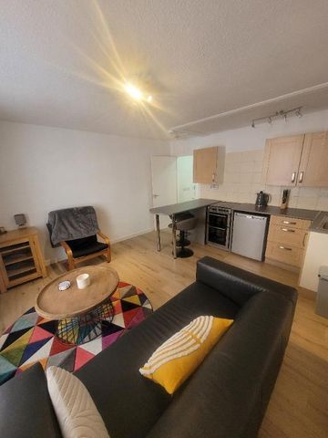 1 bedroom flat to rent - Photo 2