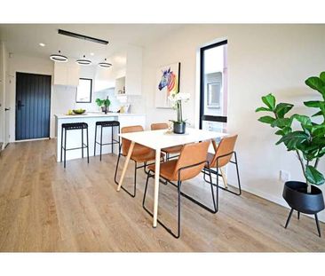 Your New Home for Christmas – 2-Bedroom + Stud... - Photo 5