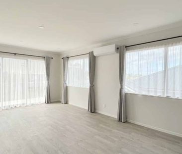 98 Taikura Avenue, Red Beach - Photo 1