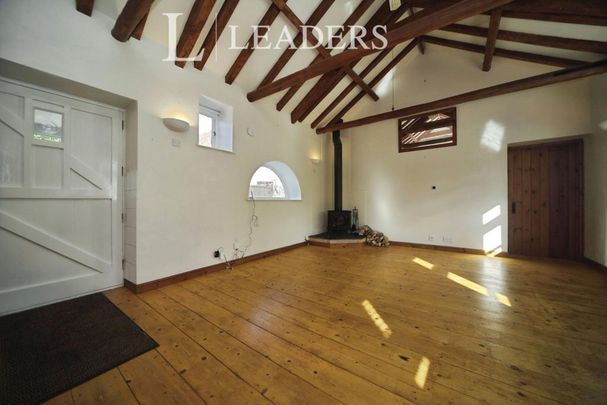 3 bedroom bungalow to rent - Photo 1