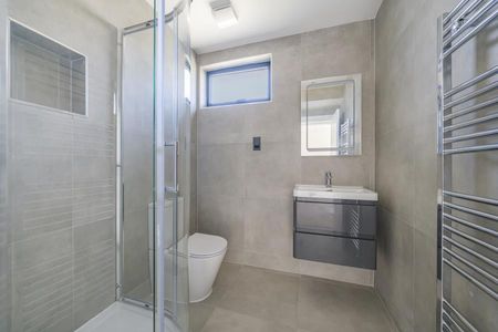 36B Beechcroft Manor, Weybridge - 1 bedroomProperty for lettings - Seymours - Photo 3