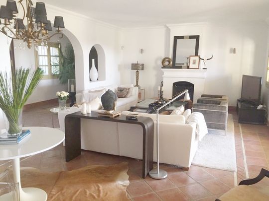 Detached Villa in Los Arqueros - Photo 1