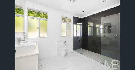 TRANQUIL FAMILY HOME IN PRISTINE BUSHLAND SETTING - Photo 4