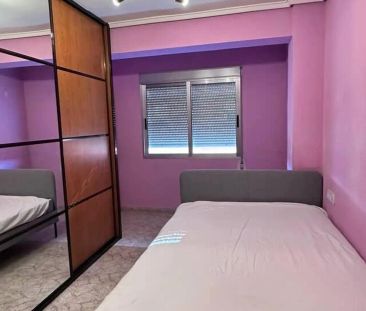 Apartamento de alquiler en Calle Virgen de la Asunción, 3, Centro -... - Photo 3
