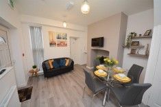 1 bed Room for Rent - Photo 1