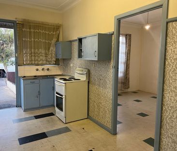 Home For Rent - Photo 4