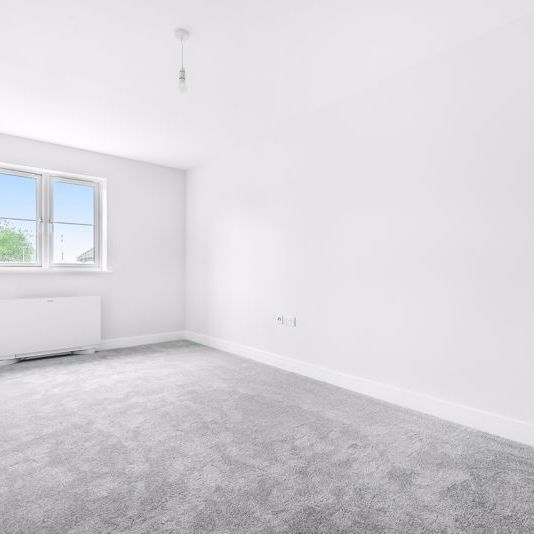 Owen Road, Godalming - 2 bedrooms Property for lettings - Seymours - Photo 1