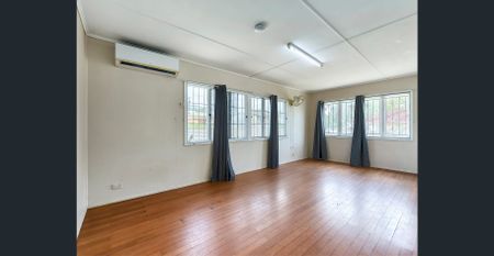 Air conditioned throughout! - Photo 2