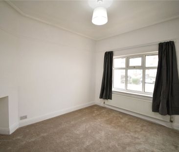 Deneshey Road, CH47 3AD, Hoylake - Photo 6