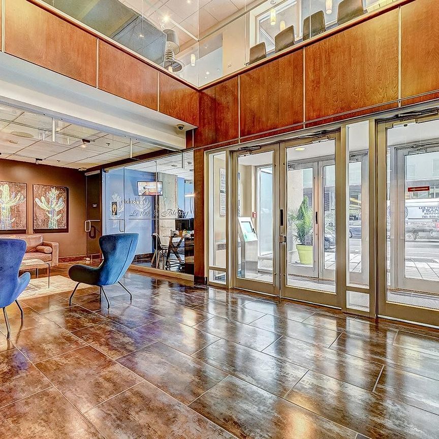 1009 Rue de Bleury, Montréal, QC - Photo 1